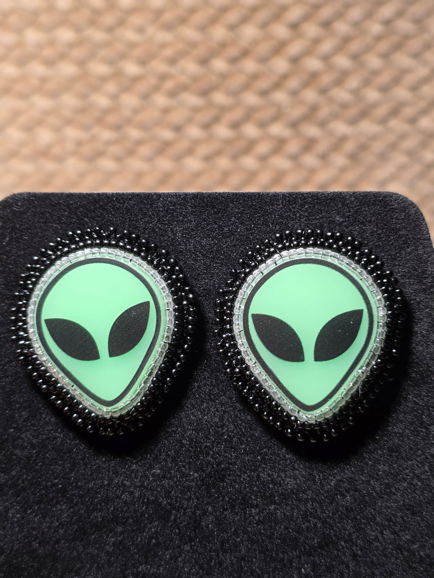 Alien Head Beaded Earrings (Glows in the Dark)